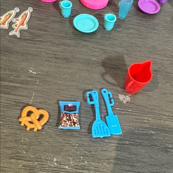 Barbie Hiking Doll Set, Brunette with Puppy and extras lot of 30 pieces - Picture 6 of 9